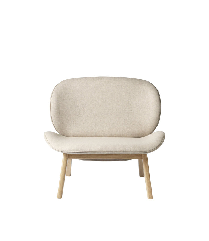 FDB Møbler L32 - Suru - Lounge Chair - Crib-5 Oak Nature Lacquered Main Line Flax Beige (Upminster) by Carina Maria Mølgaard Nielsen