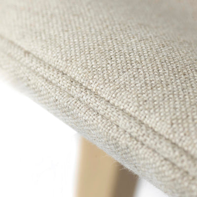 FDB Møbler L32 - Suru - Lounge Chair - Crib-5 Oak Nature Lacquered Main Line Flax Beige (Upminster) by Carina Maria Mølgaard Nielsen