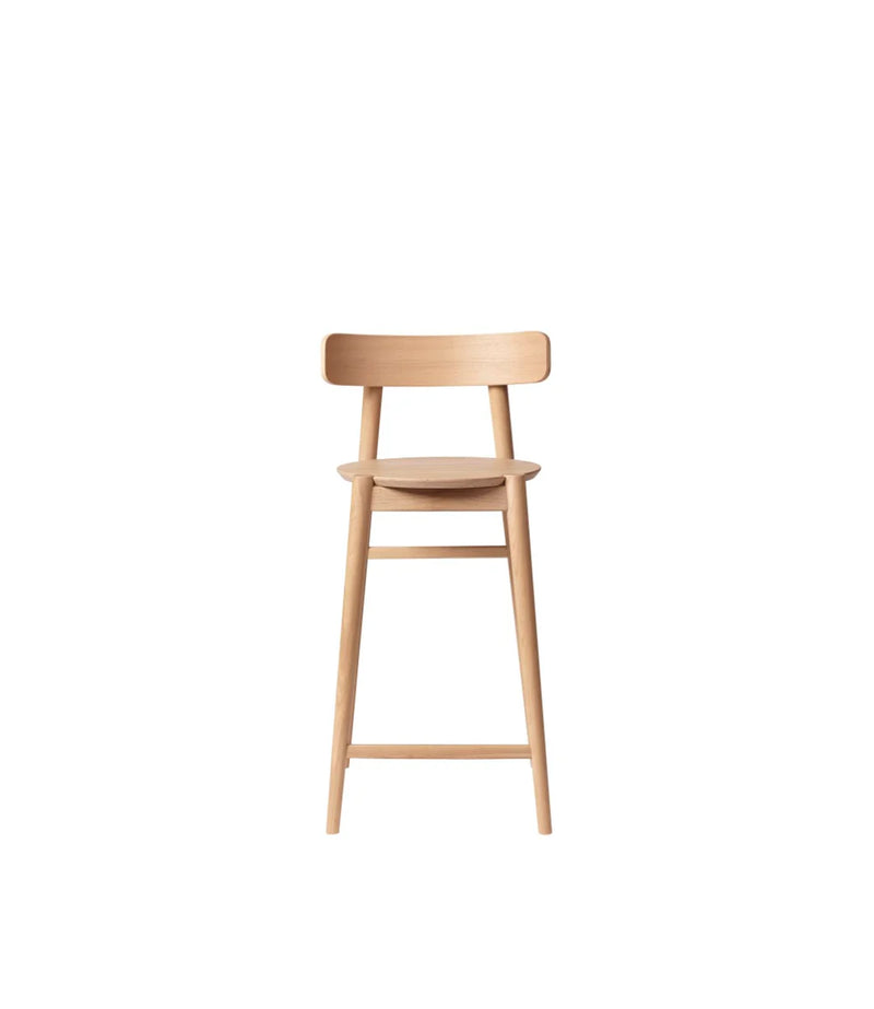 FDB Møbler J185 - Øst - Counter chair Oak Nature Lacquered Oak veneer Nature by Stine Lundgaard Weigelt
