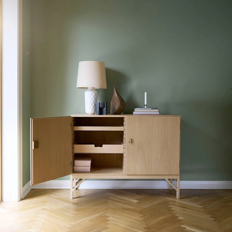 FDB Møbler A232 - Sideboard Oak Nature Lacquered 36.9 x 48 x 17.5 in by Børge Mogensen