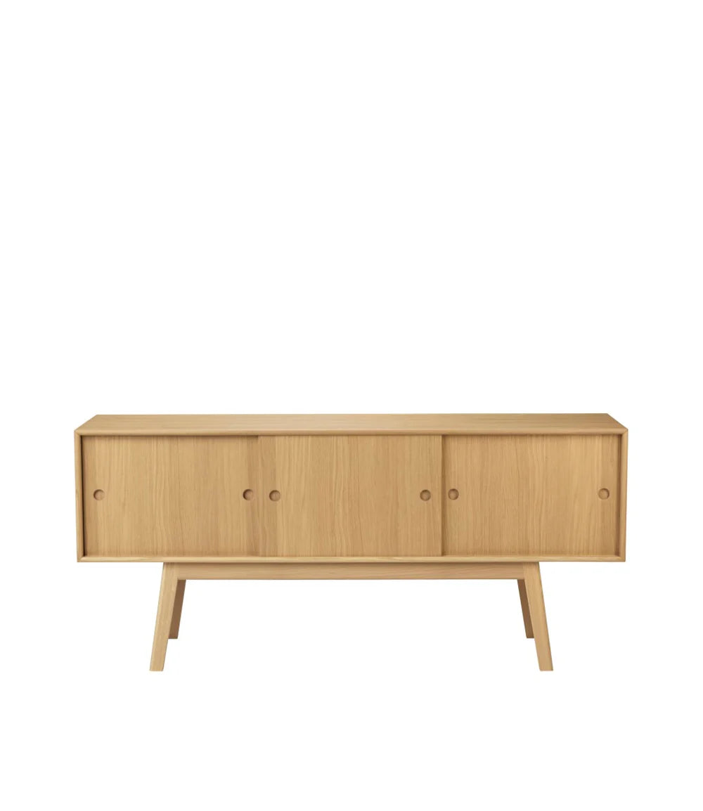 FDB Møbler A85 - Butler Sideboard Oak Nature Lacquered Nature front Lacquered by Foersom & Hiort-Lorenzen