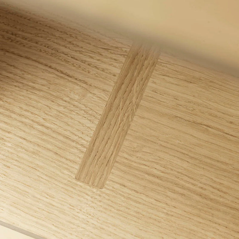 FDB Møbler B100 - Shelves Oak Solid Nature Oiled 39.4 x 19.7 in (narrow) by Laura Bilde