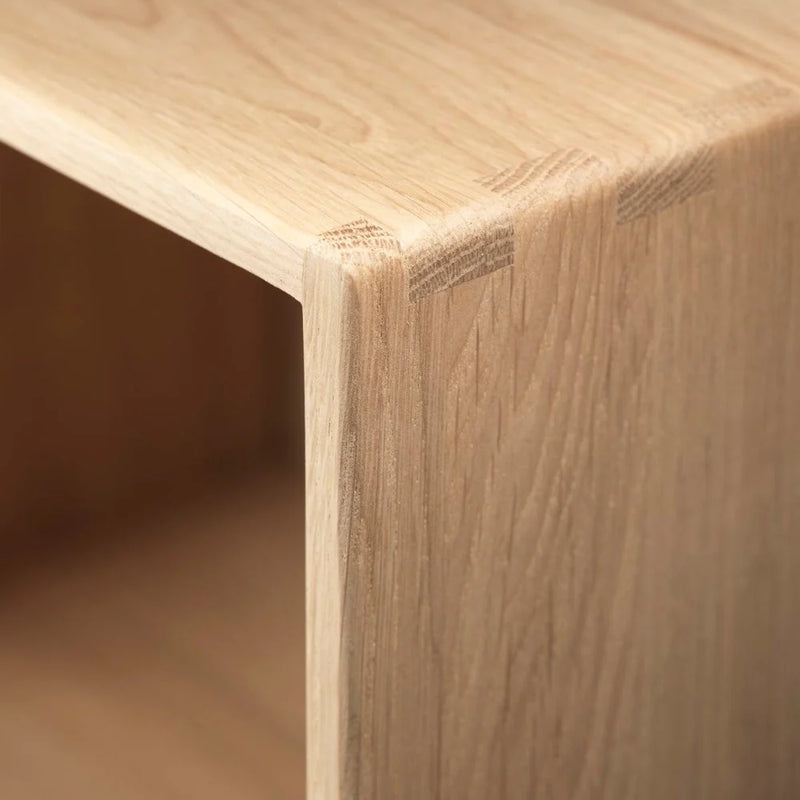 FDB Møbler B98 - Bookcase 14.2 x 21.3 x 11 in Oak Solid Nature Lacquered by Mogens Koch