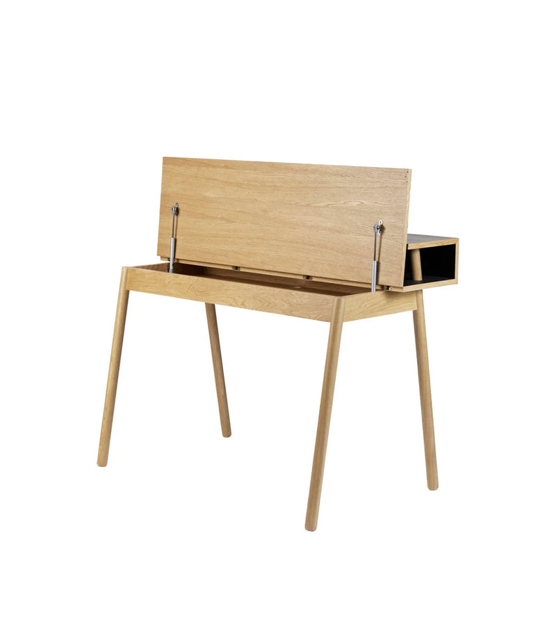 FDB Møbler C68 - Nørrebro Desk Oak Nature Lacquered 34.9 x 46.5 x 26.8 in Linoleum Nero by Isabel Ahm