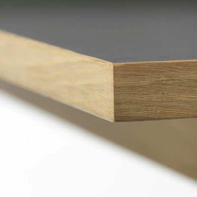 FDB Møbler C68 - Nørrebro Desk Oak Nature Lacquered 34.9 x 46.5 x 26.8 in Linoleum Nero by Isabel Ahm