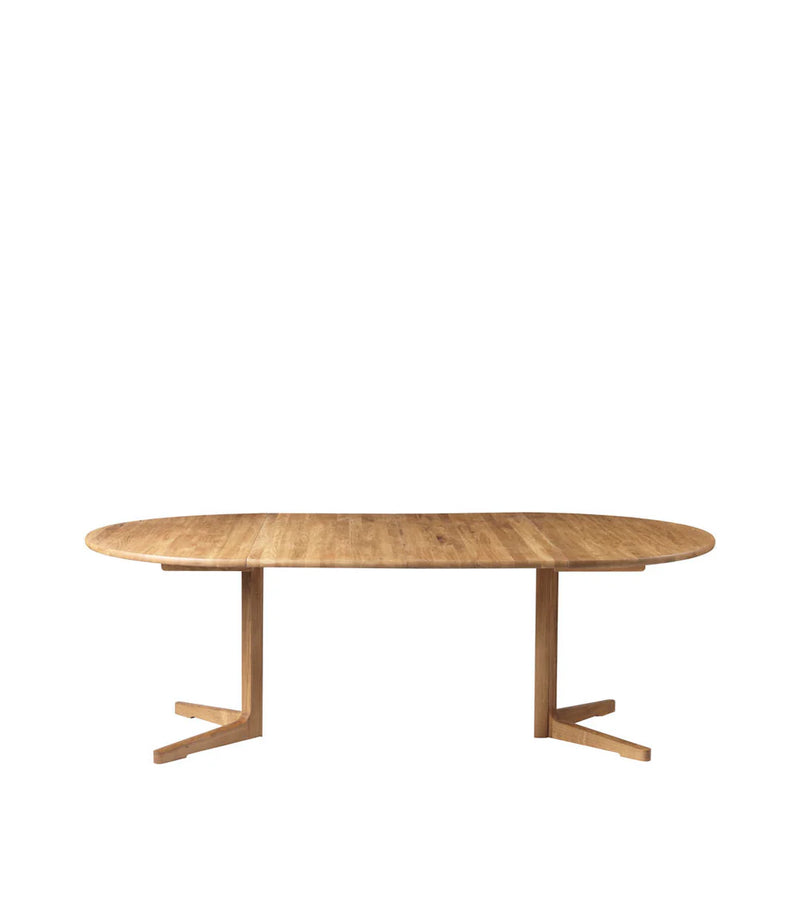 FDB Møbler C69E - Ry Dining Table w/2 Extra Leafs Oak Nature Oiled Oak Solid Nature Oiled by Nissen & Gehl