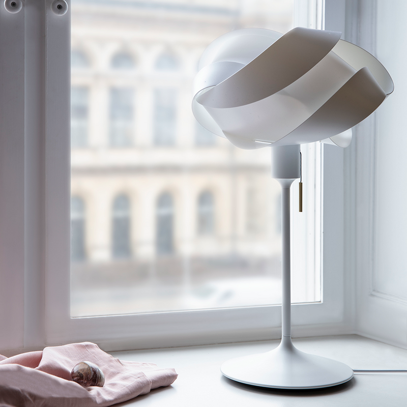 UMAGE Santé Table Light Stand – RDG US B2B