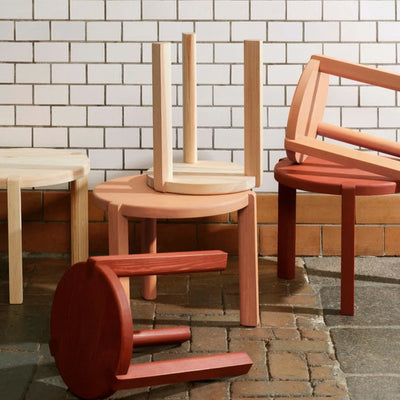 FDB Møbler D108 - Ragnesminde - Side Table Ø: 13.8 in Pine Solid Carmine Red (48/Bilbao) Oiled by Katrine Sander