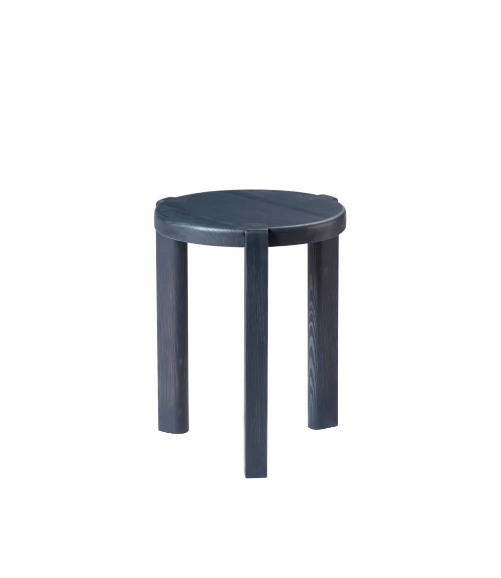 FDB Møbler D108 - Ragnesminde - Side Table Ø: 13.8 in Pine Solid Midnight Blue (34/Aarhus) Oiled by Katrine Sander