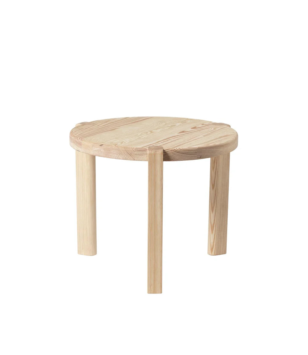 FDB Møbler D108 - Ragnesminde - Coffee Table Ø: 18.9 in Pine Solid Nature Untreated by Katrine Sander