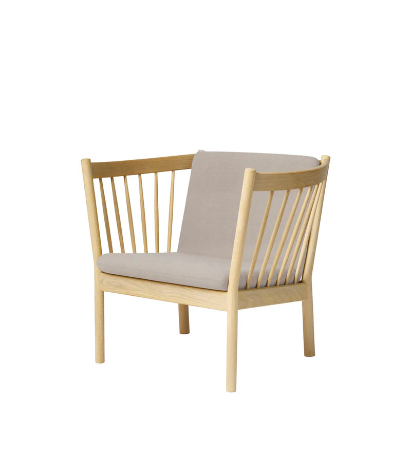 FDB Møbler J146 - Armchair Oak Nature Lacquered MLF Beige (61) by Erik Ole Jørgensen