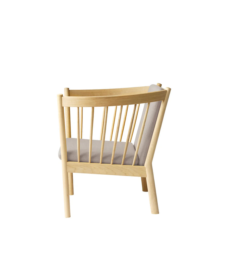 FDB Møbler J146 - Armchair Oak Nature Lacquered MLF Beige (61) by Erik Ole Jørgensen