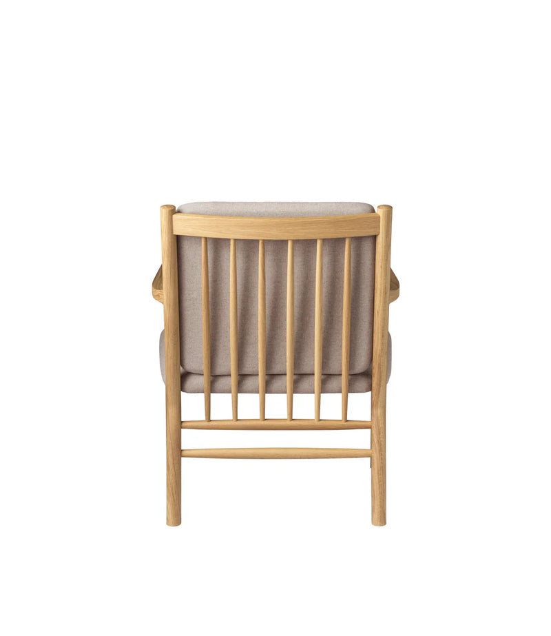 FDB Møbler J147 - Armchair Oak Nature Lacquered MLF Beige (61) by Erik Ole Jørgensen