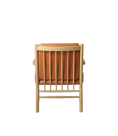FDB Møbler J147 - Armchair Oak Nature Lacquered Leather Semi-Aniline Cognac by Erik Ole Jørgensen