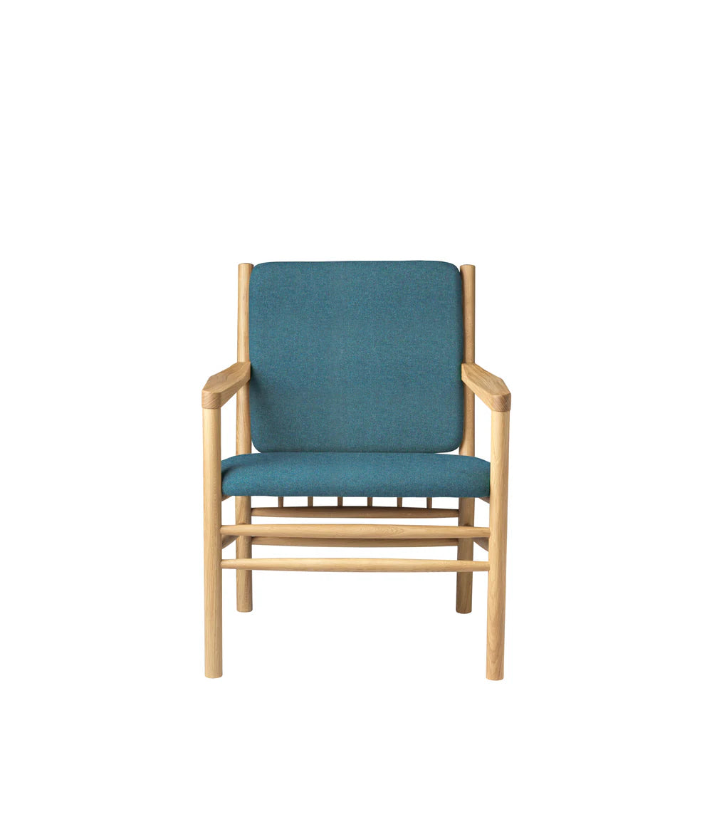 FDB Møbler J147 - Armchair Oak Nature Lacquered MLF Green (32) by Erik Ole Jørgensen