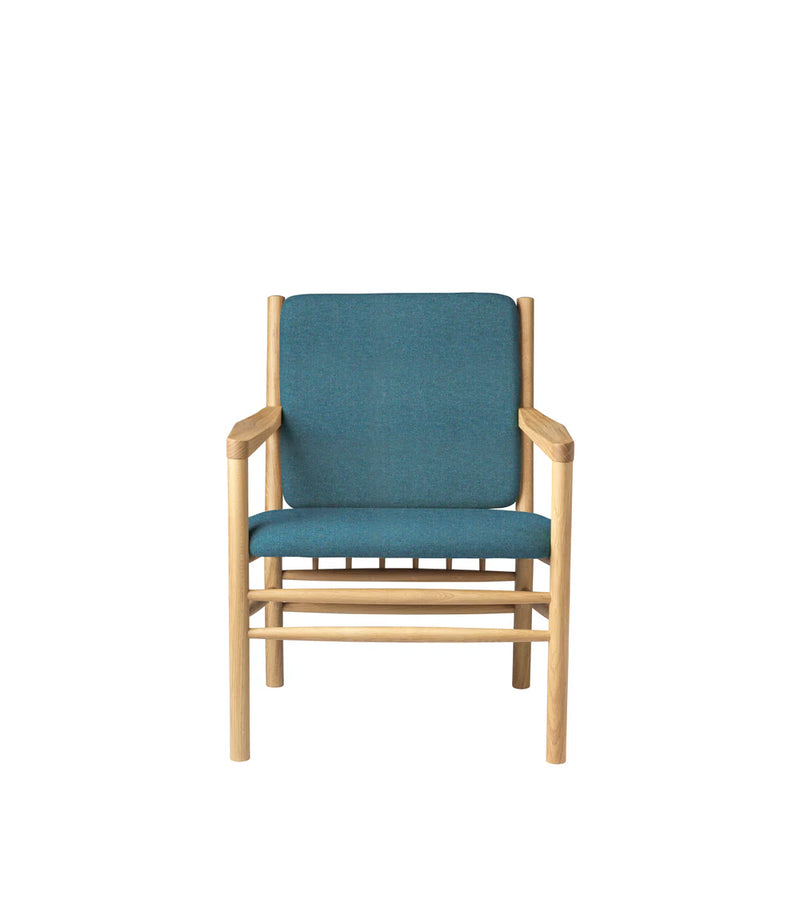 FDB Møbler J147 - Armchair Oak Nature Lacquered MLF Green (32) by Erik Ole Jørgensen