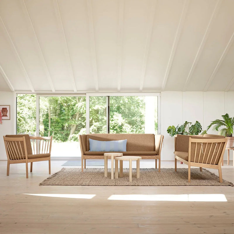 FDB Møbler  J149 - 3-Person Couch Oak Nature Lacquered MLF Brown (15) by Erik Ole Jørgensen