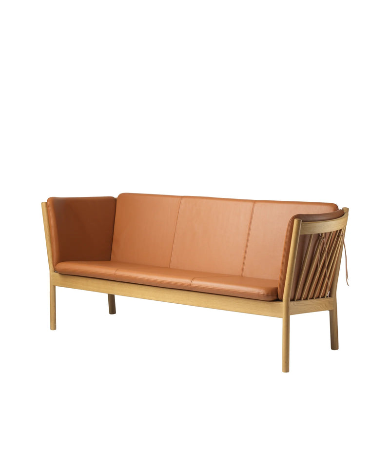 FDB Møbler J149 - 3-Person Couch Oak Nature Lacquered Leather Semi-Aniline Cognac by Erik Ole Jørgensen