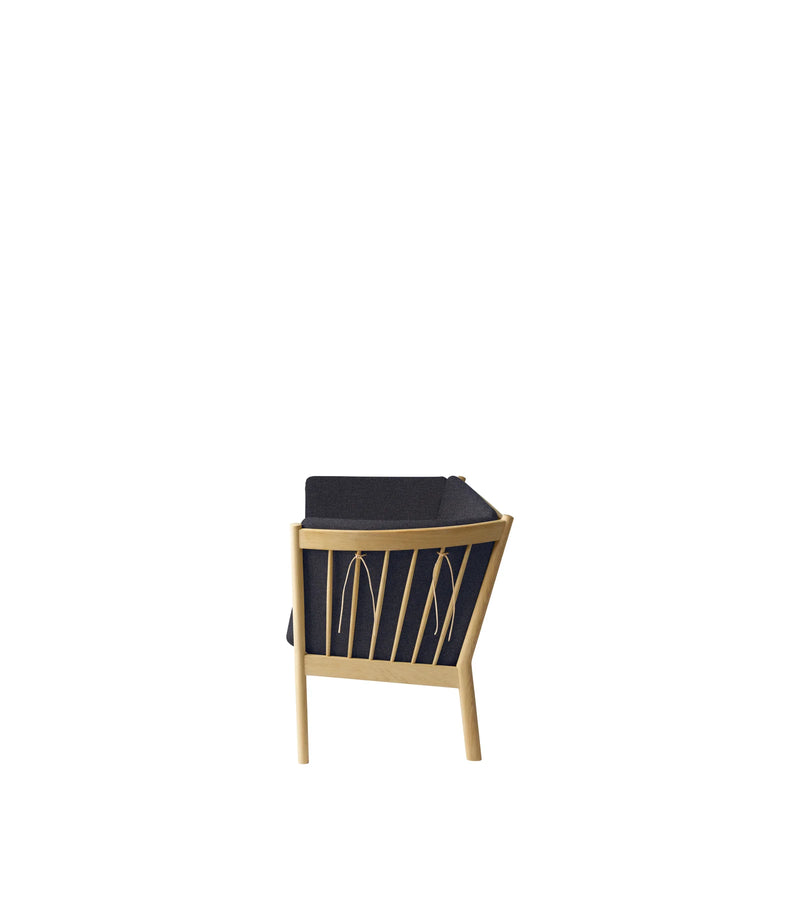 FDB Møbler J149 - 3-Person Couch Oak Nature Lacquered MLF Dark Grey (28) by Erik Ole Jørgensen