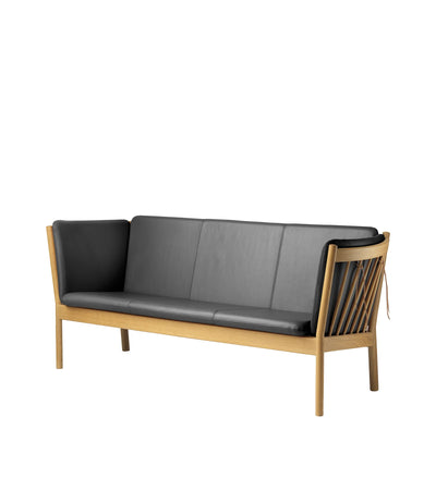 FDB Møbler J149 - 3-Person Couch Oak Nature Lacquered Leather Semi-Aniline Black by Erik Ole Jørgensen