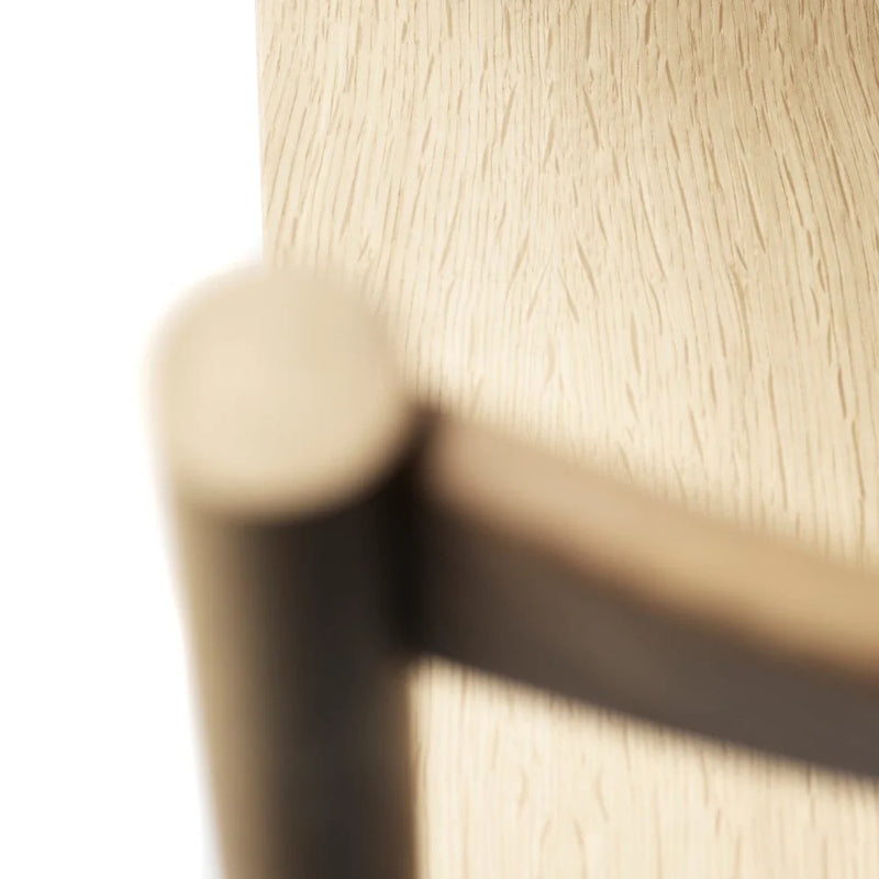 FDB Møbler J178 - Lønstrup - Chair - Nordic Swan Ecolabel Oak Nature Lacquered Oak veneer Nature by Stine Lundgaard Weigelt
