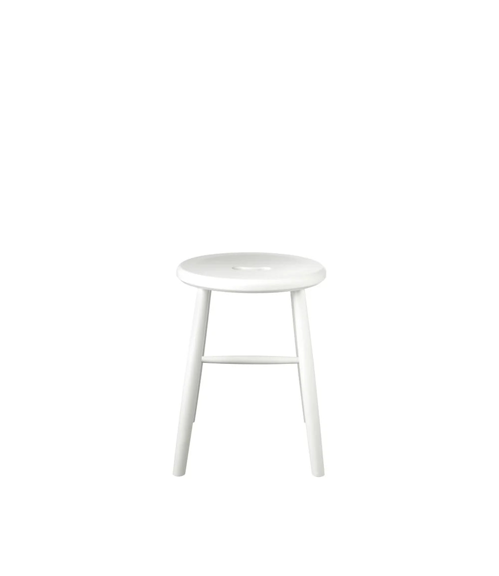 FDB Møbler J27 - Stool - Nordic Swan Ecolabel Beech Pure White (RAL9010) Painted waterbased by Børge Mogensen