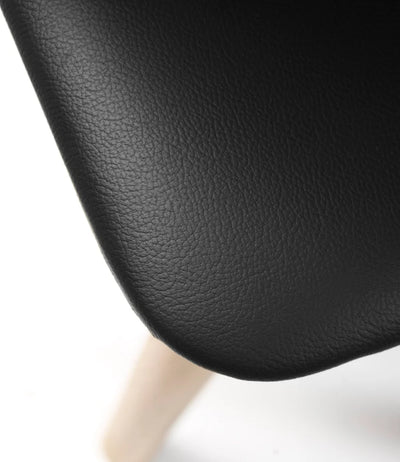 FDB Møbler J48 - Chair - 2 pcs. Oak Nature Oiled Leather Black (Anica Fiesta 0314) by Poul M. Volther
