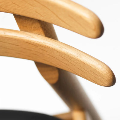 FDB Møbler J48 - Chair Oak Nature Oiled Leather Black (Anica Fiesta 0314) by Poul M. Volther