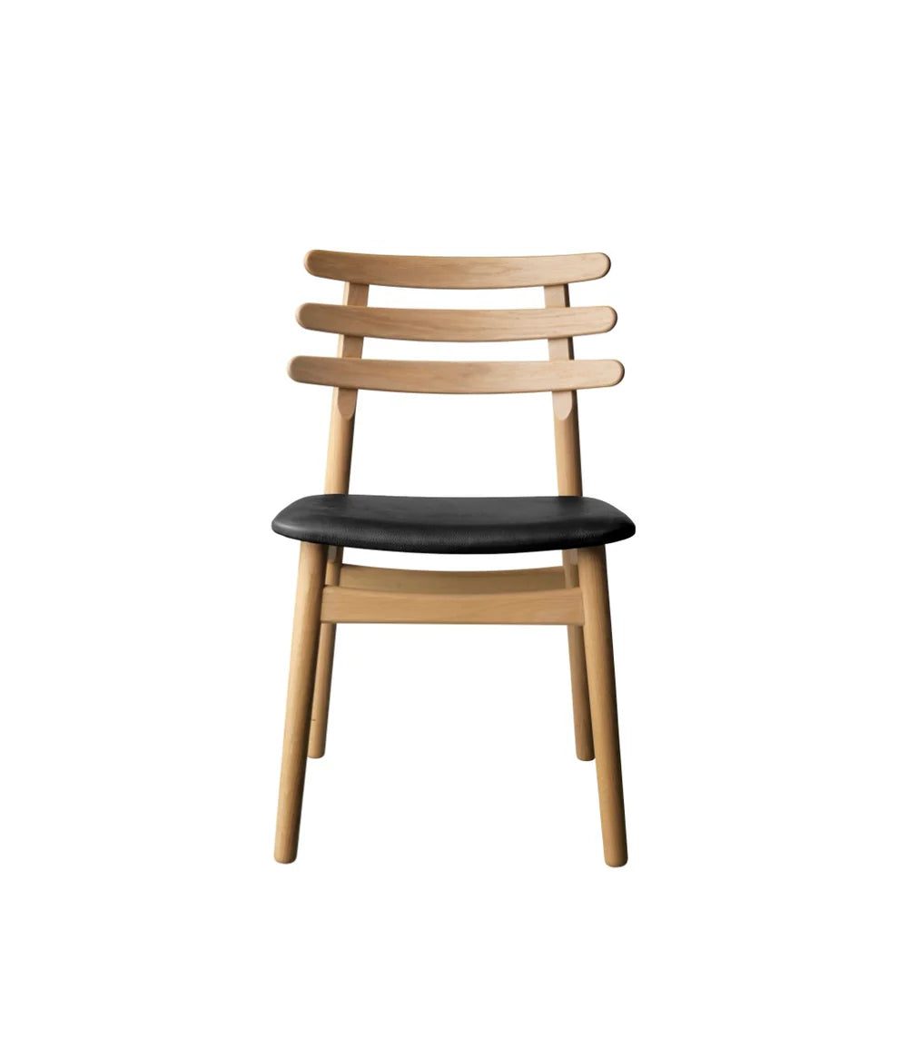 J48 - Chair Oak Black Painted Leather Black (Sierra SI1001M) by Poul M. Volther