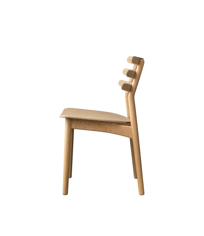 J48 - Chair Oak Nature Lacquered Veneer Nature by Poul M. Volther