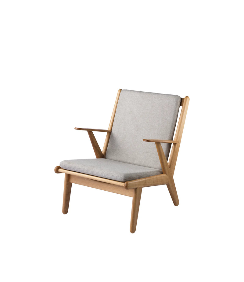 FDB Møbler J53 - Armchair Oak Nature Oiled Cosmo Light Grey (30) by Poul M. Volther
