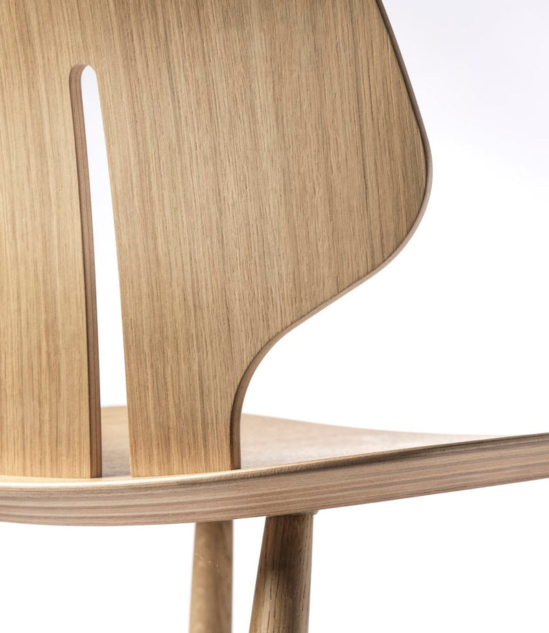FDB Møbler J67 - Chair - Nordic Swan Ecolabel Oak Nature Lacquered Waterbased by Ejvind A. Johansson