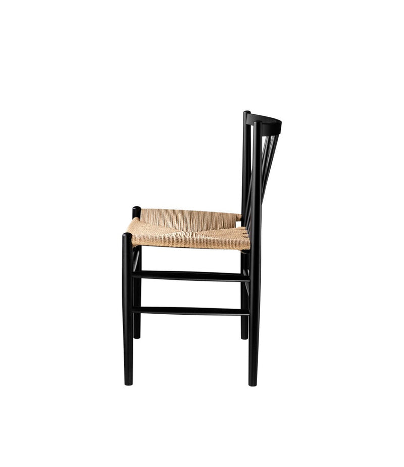 FDB Møbler J80 - Chair - Nordic Swan Ecolabel Beech Jet Black (RAL 9005) Painted Waterbased Nature by Jørgen Bækmark