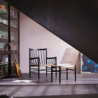 FDB Møbler J82 - Lounge Chair - Nordic Swan Ecolabel Beech Jet Black (RAL 9005) Painted Waterbased Nature by Jørgen Bækmark