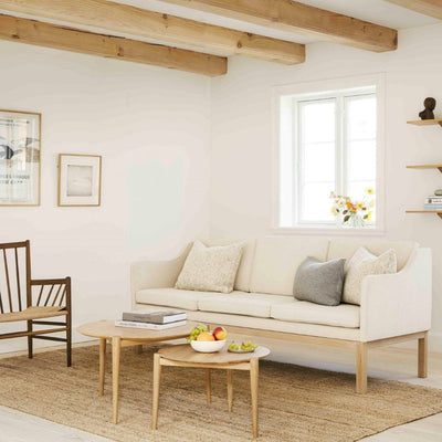 FDB Møbler L43 - MK46 Mogens Koch - 3 Pers. Couch Oak Nature Lacquered De Ploeg Prairie Beige 90 by Mogens Koch