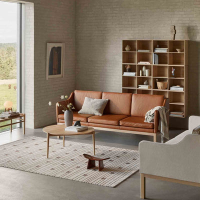 FDB Møbler L43 - MK46 Mogens Koch - 3 Pers. Couch Oak Nature Lacquered Spoor Zea Leather Cognac by Mogens Koch