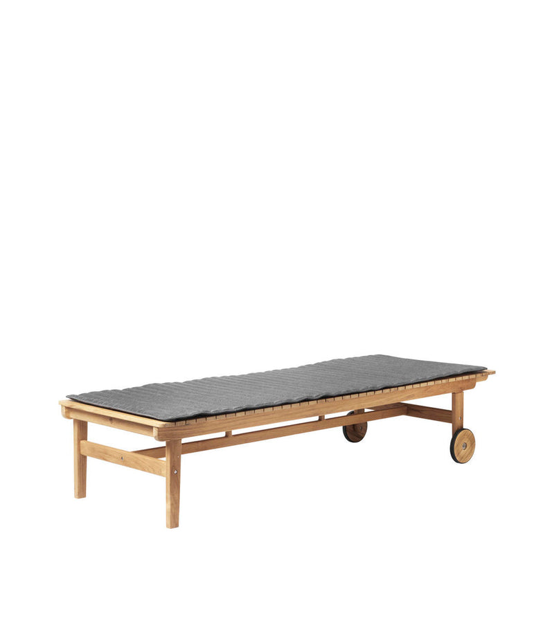 FDB Møbler M22 - Sammen - Seat cushionFor M8 Sun loungerAntracitgrey(Negro)Akryl dralo by Thomas E. Alken