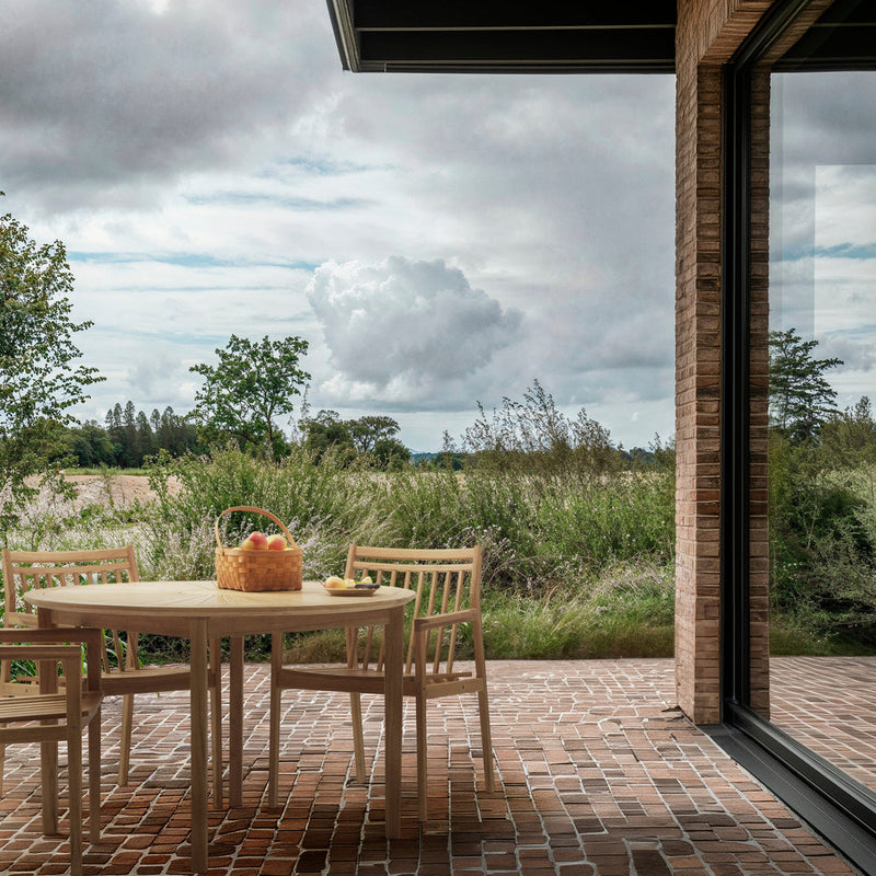 FDB Møbler M27 - Sammen - Round Garden Table Teak Solid Nature Oiled by Thomas E. Alken