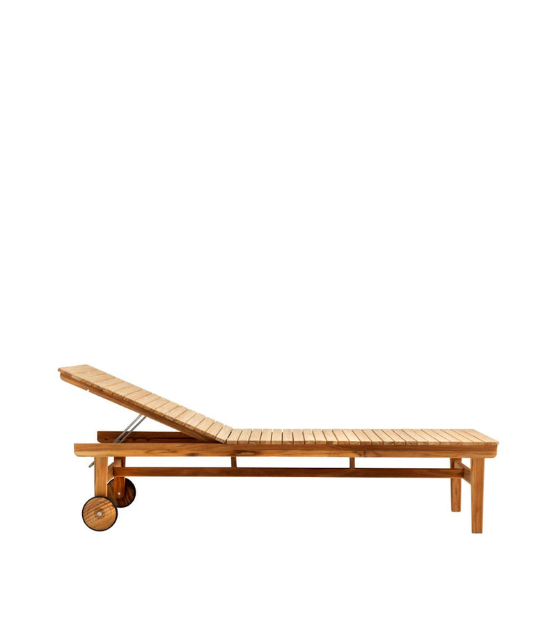 FDB Møbler M8 - Sammen - Sun Lounger Teak Solid Nature Oiled by Thomas E. Alken