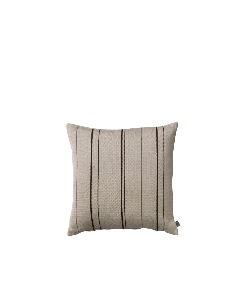 FDB Møbler R17 - Råbjerg - Cushion50 x 50 cm74% wool 17% polyester 9% cottonBeig by Gunnar Eriksen