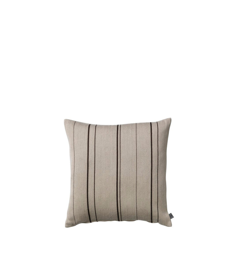 FDB Møbler R17 - Råbjerg - Cushion50 x 50 cm74% wool 17% polyester 9% cottonBeig by Gunnar Eriksen