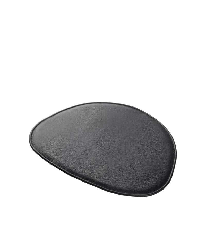 FDB Møbler R5 - Nøje - Seat cushionFor J45LeatherBlack by FDB møbler