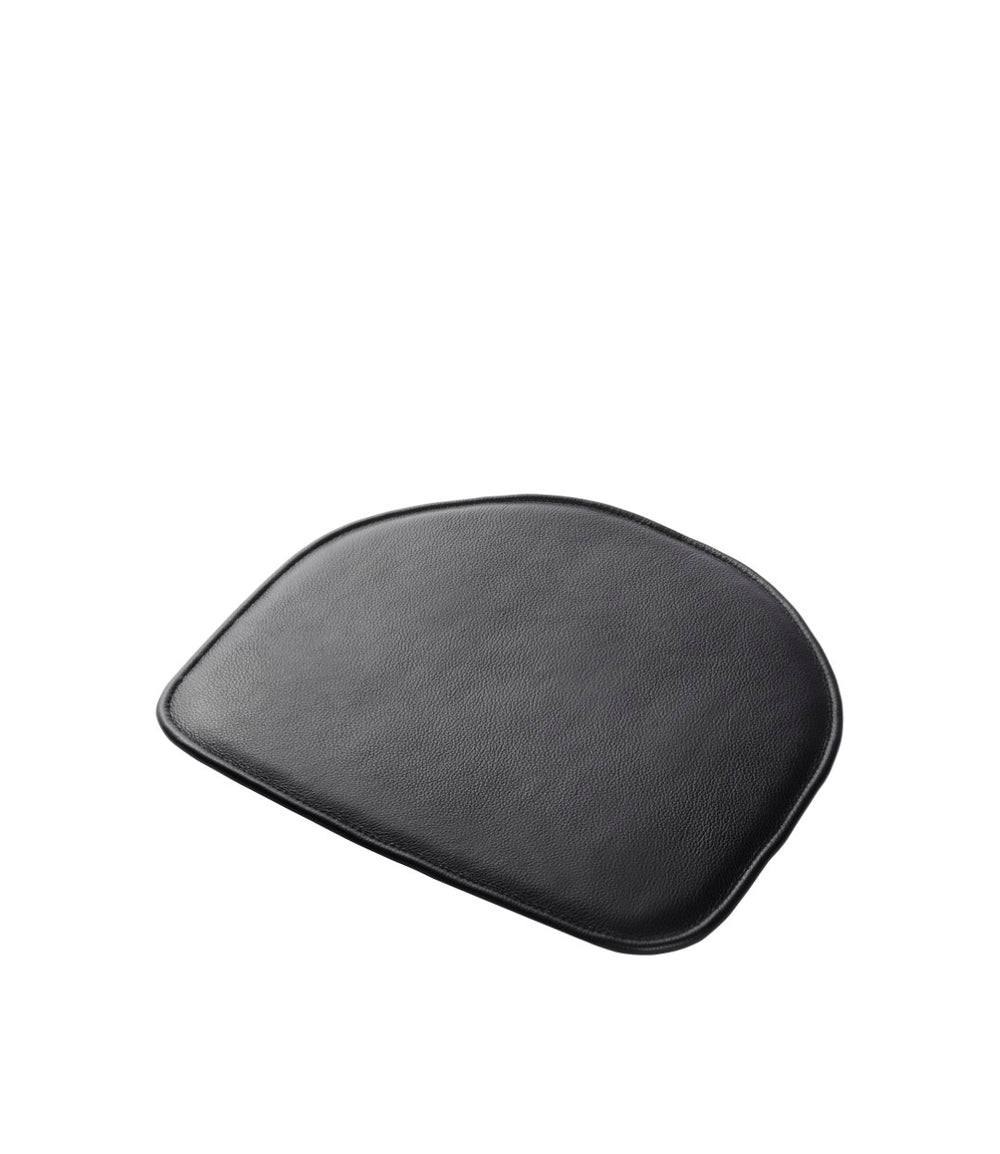 FDB Møbler R5 - Nøje - Seat cushionFor J46LeatherBlack by FDB møbler