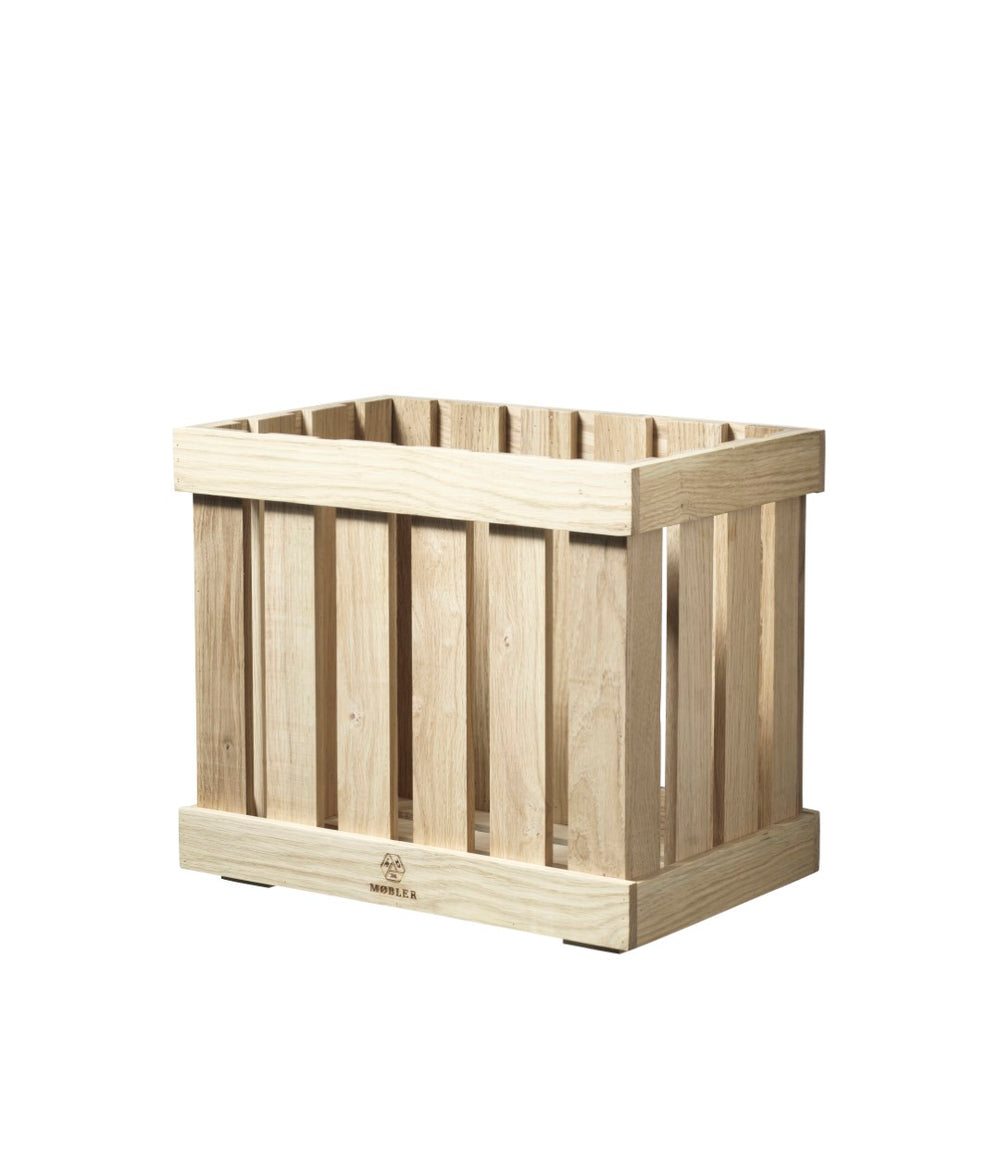 FDB Møbler X1 - Æbletoft - Apple Box Oak Natural Untreated Size 3 (11.5 x 13.2 x 8.8 inches) by Monica Ritterband