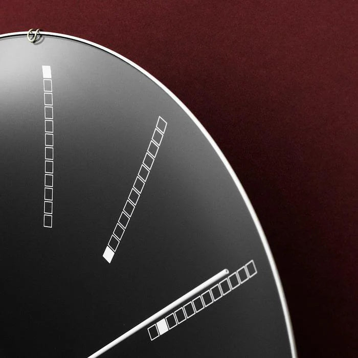 Arne Jacobsen Bankers Wall Clock, Large, Ø: 11.4